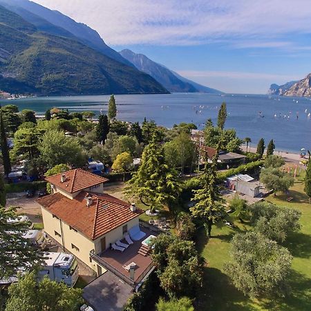 Villa Torbole Torbole Sul Garda Eksteriør billede