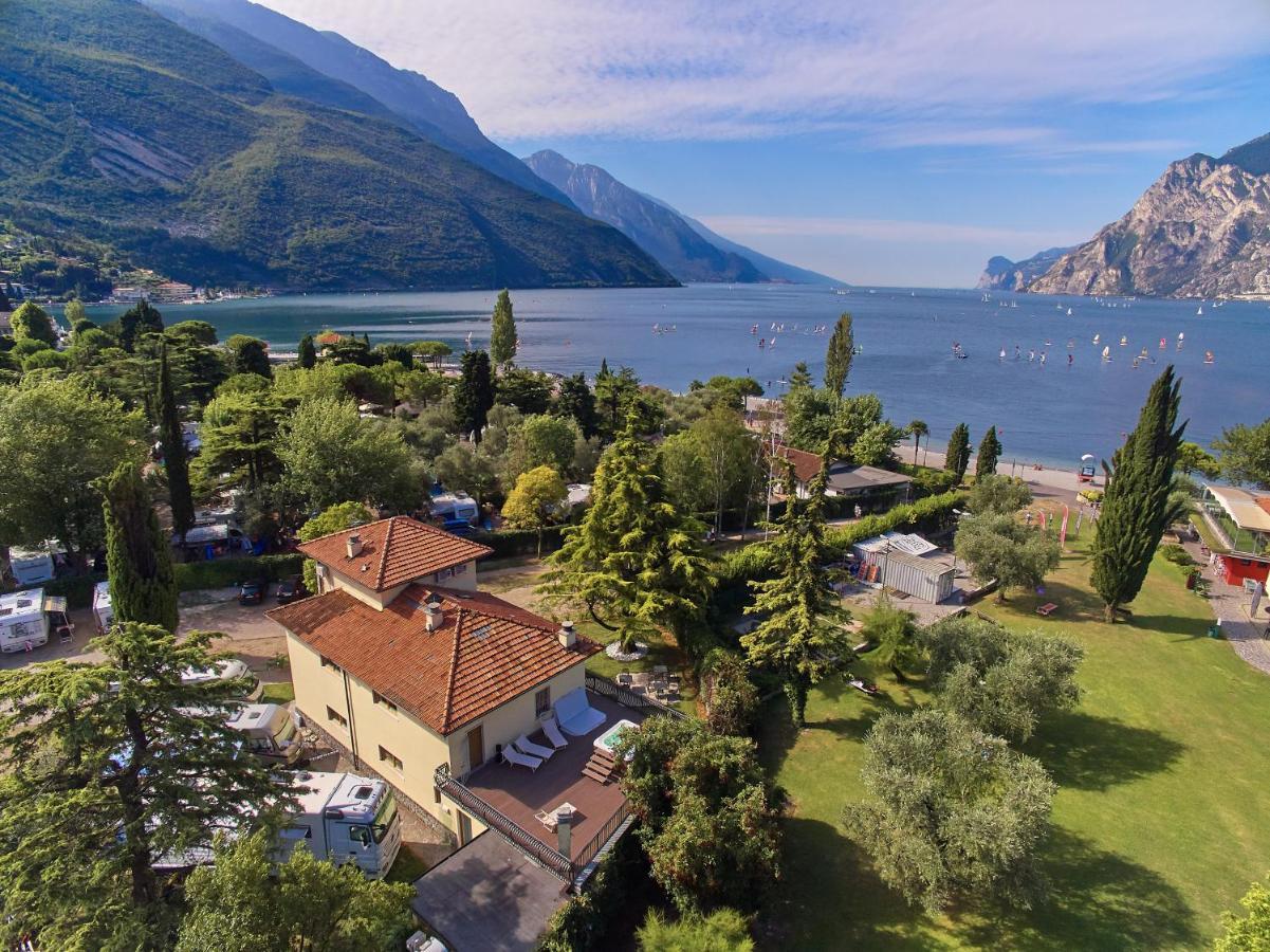 Villa Torbole Torbole Sul Garda Eksteriør billede