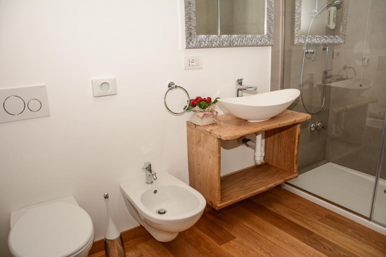 Villa Torbole Torbole Sul Garda Eksteriør billede