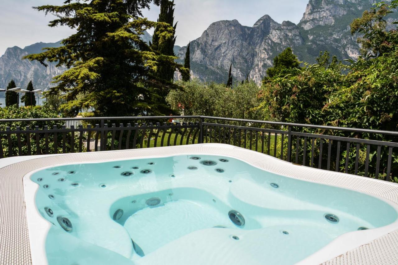 Villa Torbole Torbole Sul Garda Eksteriør billede